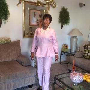 Meet your Posher, Delores